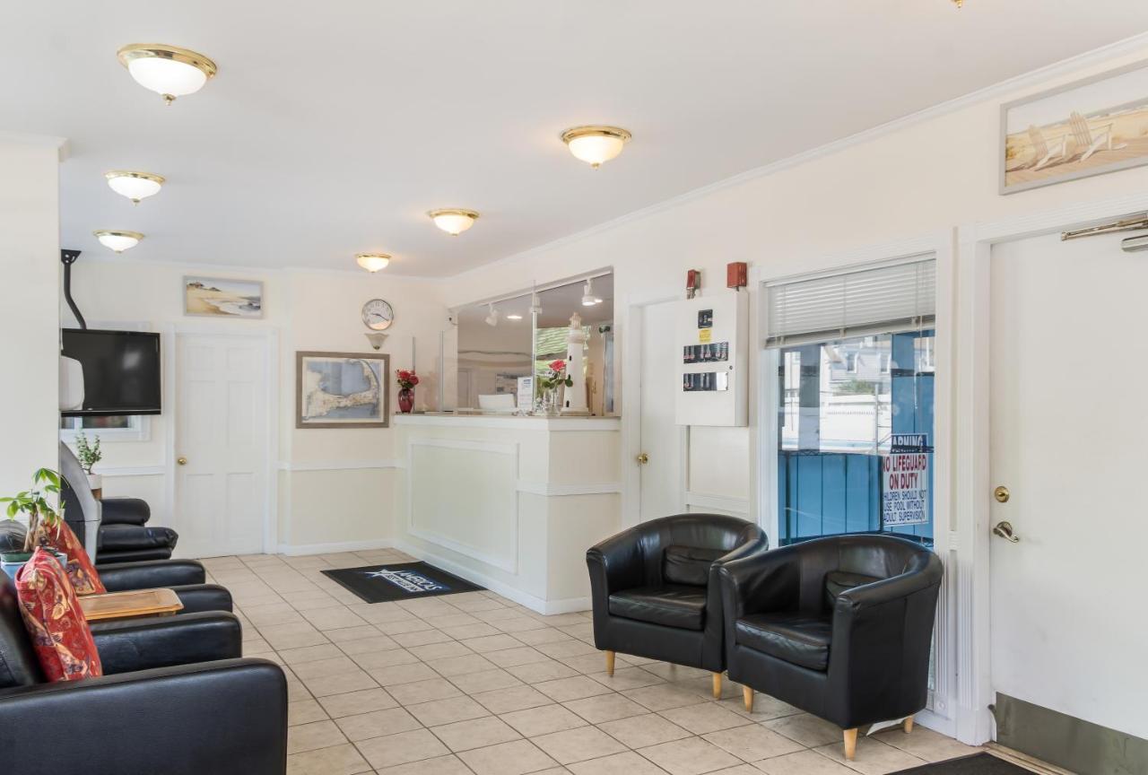 Americas Best Value Inn Hyannis הייאניס מראה חיצוני תמונה